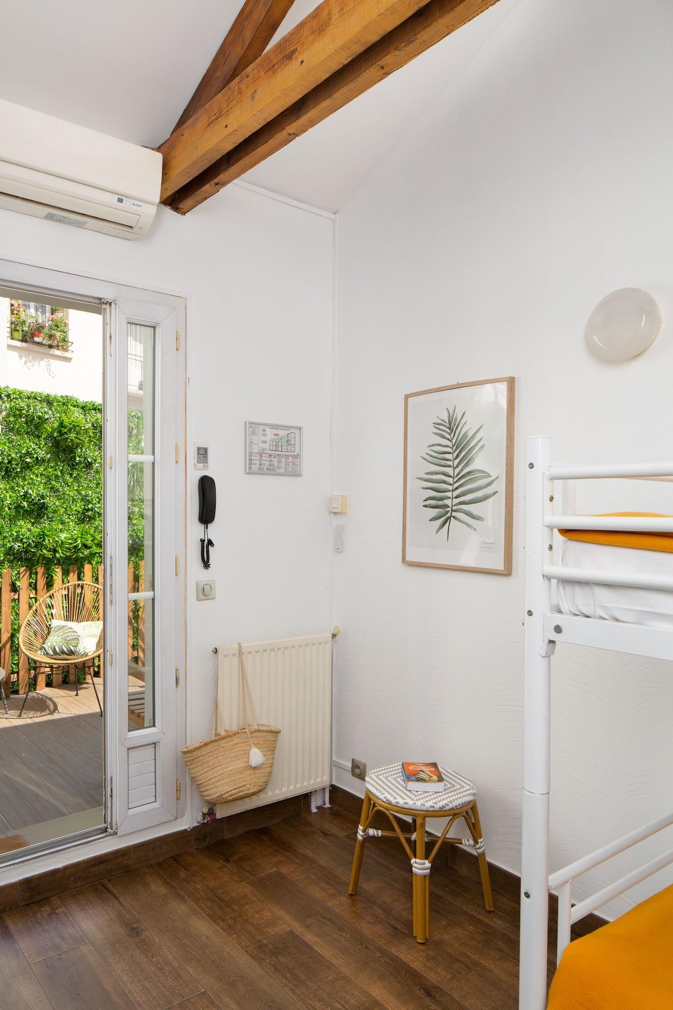 Le Village Montmartre By Hiphophostels Auberge de jeunesse Paris